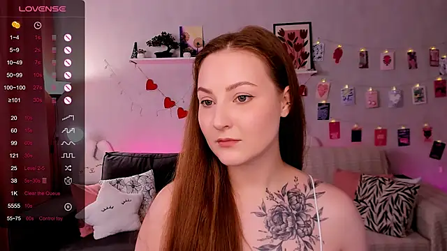 velvet cherry  online show from April 30, 8:52 am