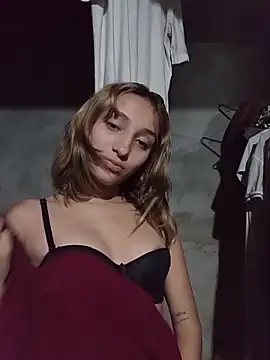 Meli deli1  online show from November 21, 10:56 pm