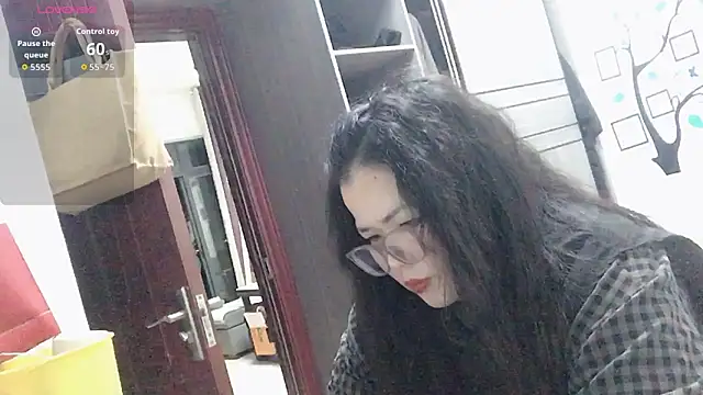 Huahua3187 online show from November 30, 12:20 pm