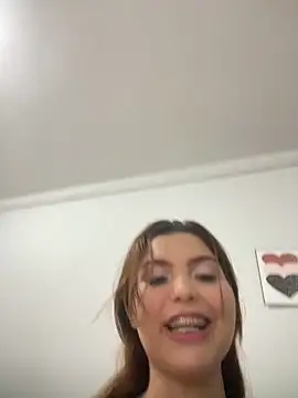 melyssaa23 online show from February 8, 2:59 am