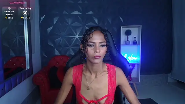 becky lynch 102 online show from March 14, 5:47 pm