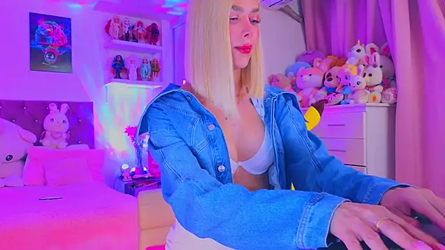 MadamBarbiee online show from March 13, 12:12 am