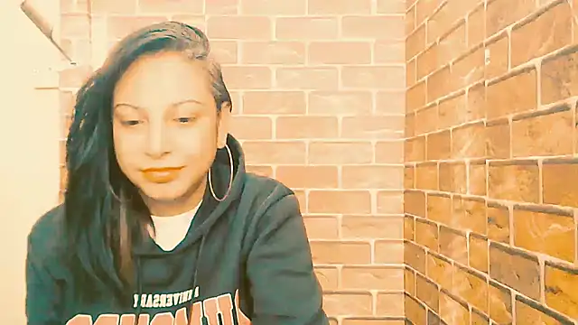 indian spice girl online show from June 12, 6:43 am