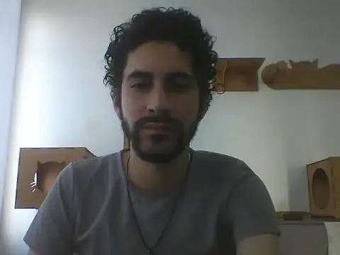Temp7 online show from February 25, 10:03 am