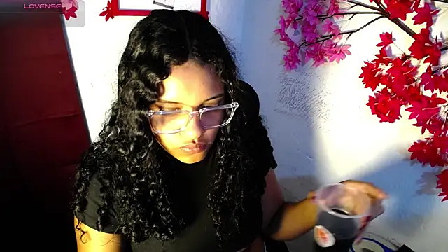 chleo rosse online show from July 5, 5:07 pm