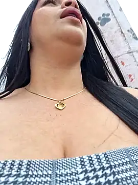 Layla-daring online show from November 27, 6:22 pm