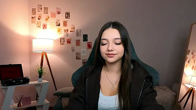 Vexorine online show from February 23, 7:35 pm