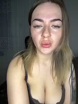 SoniaLav online show from March 8, 6:23 pm