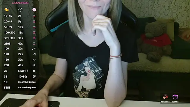   Katherine    online show from November 23, 5:03 pm