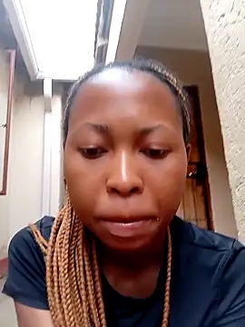 Sweethoneypot25 online show from December 17, 3:05 pm