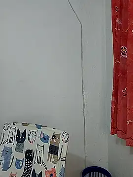 mila curvy online show from May 28, 5:05 am