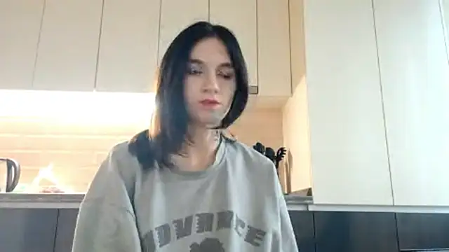 KennaElse online show from November 21, 10:17 am