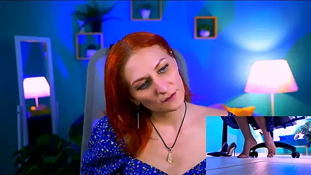 DianaTorrens online show from February 20, 8:05 am