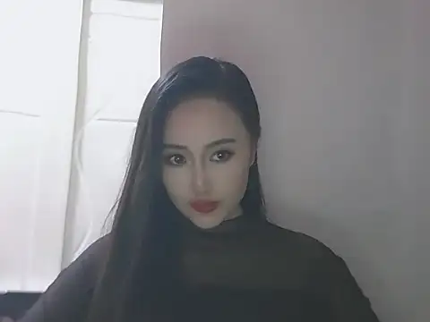 A-Emilyy online show from November 29, 1:48 pm