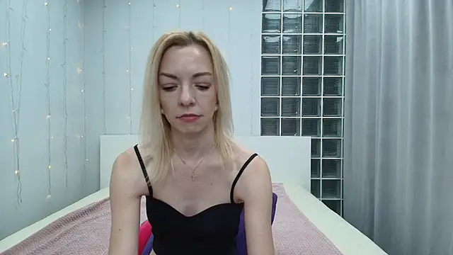 Brightly Heizer online show from May 5, 12:46 am