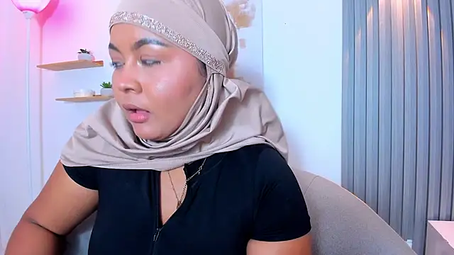 jasmyne anbar online show from March 8, 2:04 am