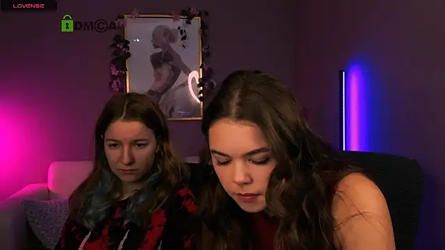 maddycats online show from December 19, 10:29 am