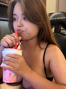 Toffee-00 online show from July 10, 12:27 pm