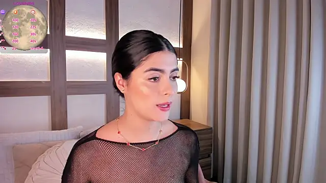 SarhaVega online show from December 14, 1:50 pm