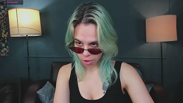 LiraBelle online show from March 16, 3:09 am