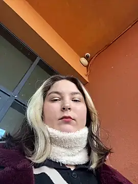 KateBurlesk online show from March 13, 8:15 am