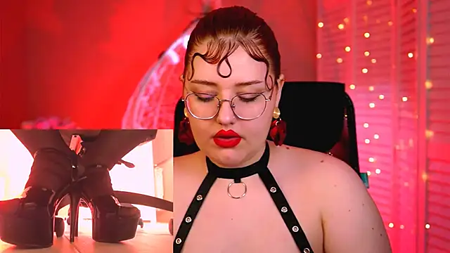 StaceyJensen online show from April 29, 12:52 pm