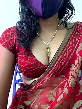 honeygirl6996 online show from May 28, 9:51 am