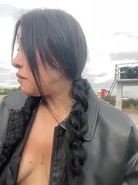 DAKOTA SAKURA online show from June 26, 1:01 pm