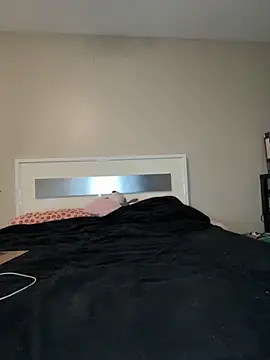 Kiki hammyy online show from February 18, 12:32 am