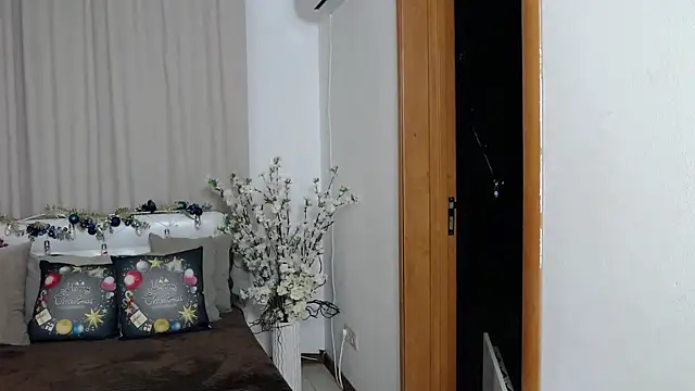 Brandy Gem online show from January 13, 8:40 am