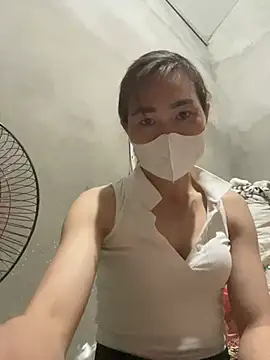 meganmeo online show from May 2, 1:09 am