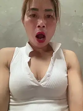 meganmeo online show from May 1, 12:58 am