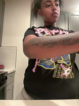 seductivefreak7 online show from April 29, 6:27 am