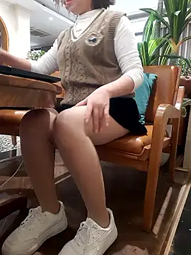 Bea 219 online show from November 27, 6:38 am