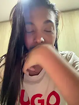 KarolRojas 22 online show from June 12, 8:33 am