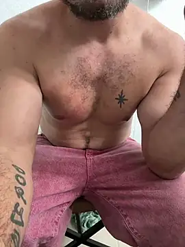 2addictivelyhorny online show from July 11, 6:35 am