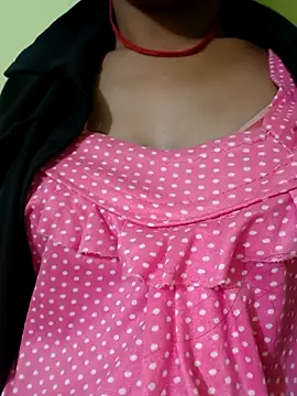 Singal bosy ki jaan online show from December 2, 11:51 pm