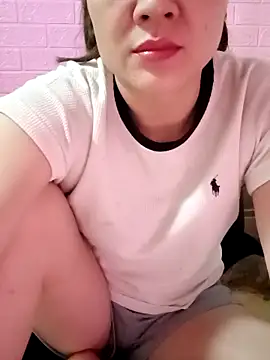 Lily-ross22 online show from June 10, 4:00 am