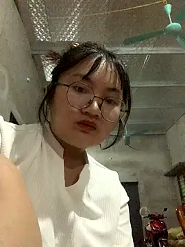 lau-2 online show from December 4, 1:02 pm