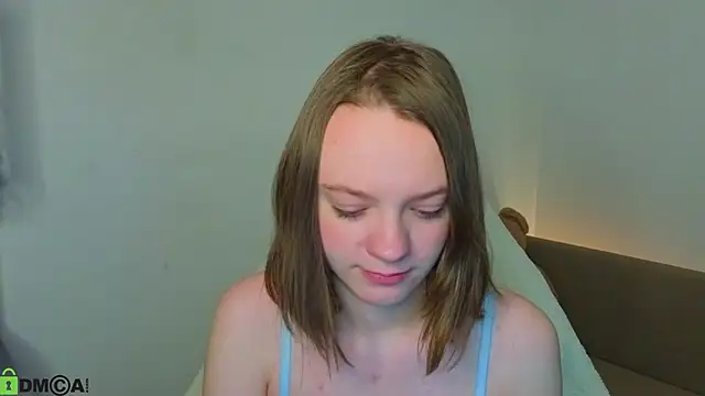 Olivia Riesz online show from March 13, 1:07 am