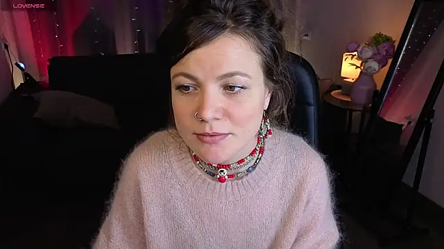 Marla Bri online show from November 25, 1:24 pm