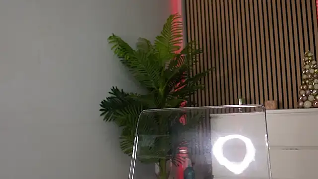 Jessy Cruz  online show from December 5, 6:13 am