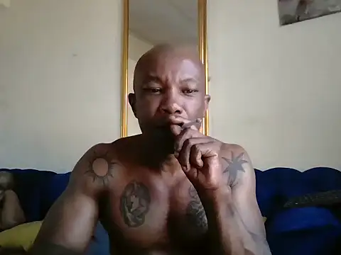 QueenBibie online show from December 2, 12:40 pm