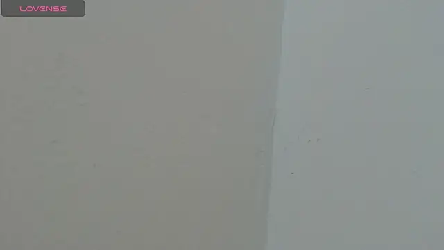 emily millss online show from November 28, 8:01 pm