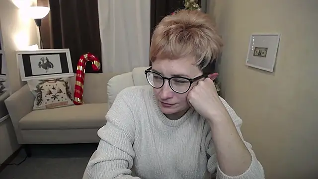 ChristinaRainforce online show from November 27, 1:03 pm