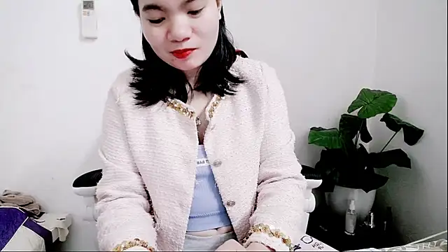 Lisa537- online show from November 28, 1:41 am