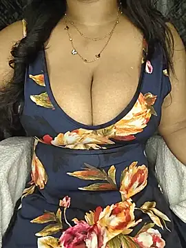 Curvy Pooja online show from June 29, 5:56 pm