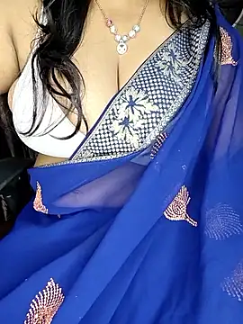 Curvy Pooja online show from May 2, 9:18 pm