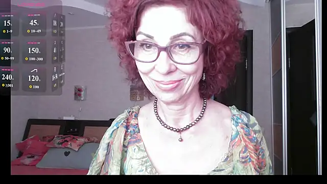 Kelly Flurr online show from July 3, 1:28 pm