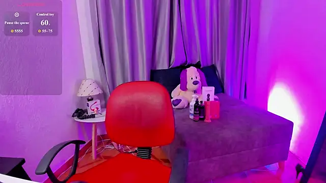 TiinaJonus  online show from August 4, 4:18 am